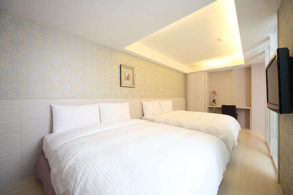 宜都大飯店 Idol Hotel Kaohsiung Exterior foto